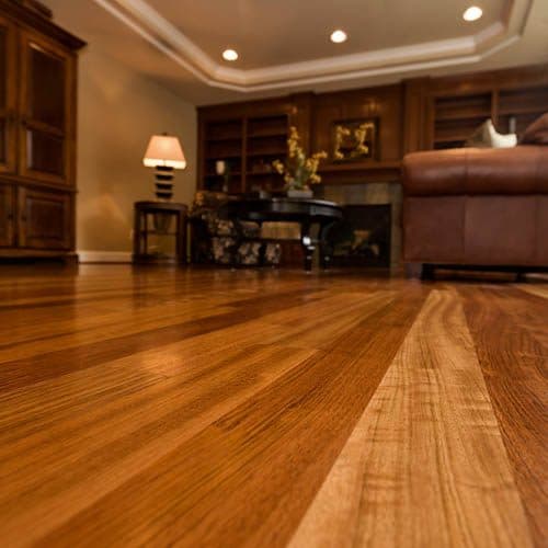 Laminate hardwood